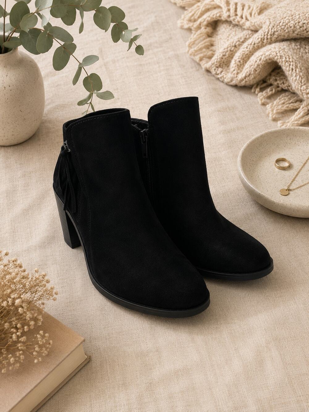 Top Moda Black Faux Suede Ankle Booties Tassel Side Zip Block Heel Women's SZ 8
